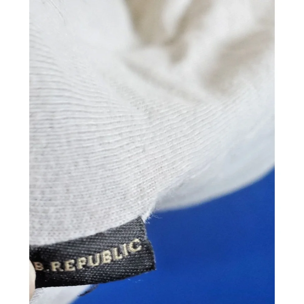 Vintage 90s Banana Republic T-Shirt Mens Medium White Graphic Single Stitch Tee